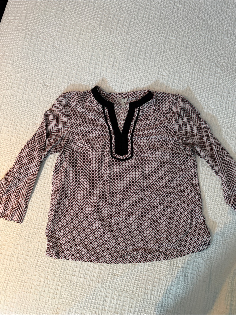 Talbots Women’s Pink and Navy Blue Geometric Tunic Top with Black Trim